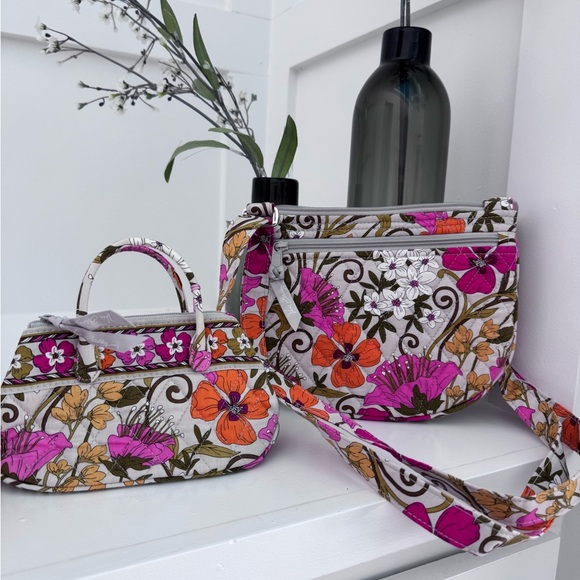 Vera Bradley Handbags - Vera Bradley Floral Patterned Women's Bag Combo